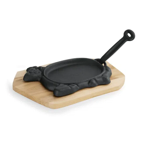 Servierpfanne IRON DINING, mit Holzuntersetzer, 27 x 16 x 2 cm, Motiv Rind, Gusseisen, Holz - 3523280 - 3523280